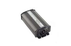 Menič napätia 12V/230V, 600W, USB