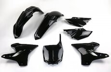 UFO Plastový KIT Yamaha YZ 125/250 15-21 čierna